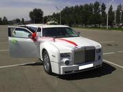 Лимузин Chrysler 300C на выписку из роддома. Астана.